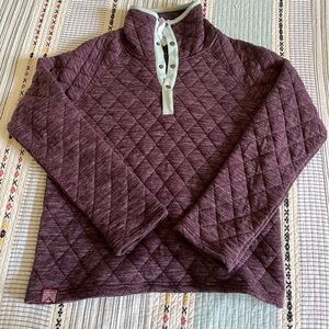 COPY - Oiselle quilted snap pullover size large